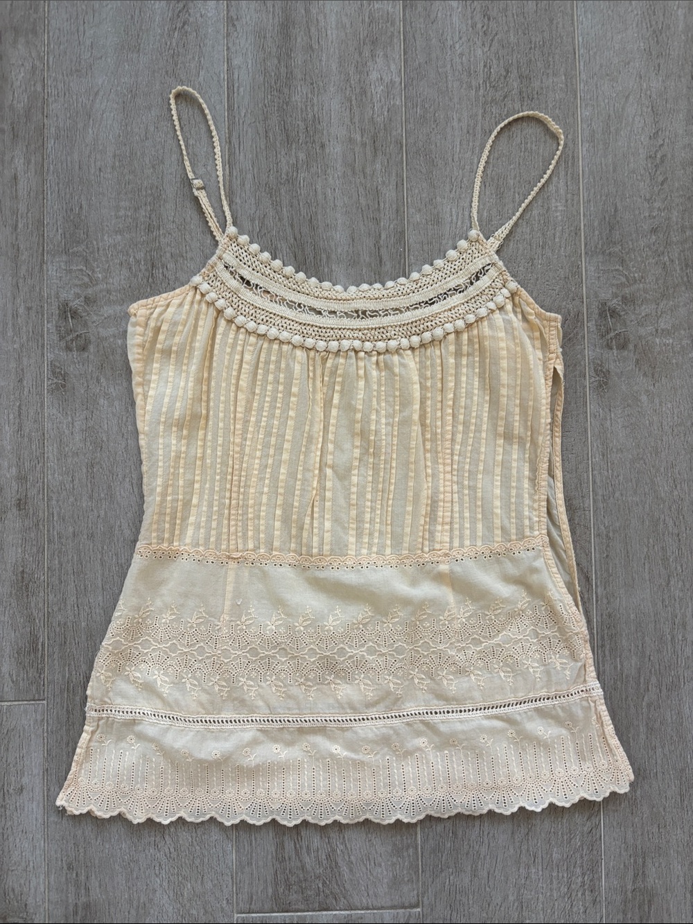Cream Lace-Trim Spaghetti Strap Tank Top